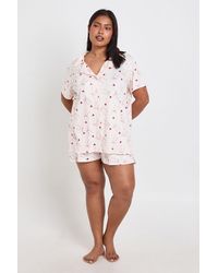 Boohoo - Plus Heart And Bow Print Short Sleeve Shirt & Shorts Pyjama Set - Lyst