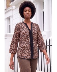 Roman - Floral Pintuck Contrast Top - Lyst