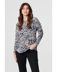 Izabel London - Animal Print Curve Hem Relaxed Top - Lyst