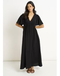 Gini London - V Neck Angle Sleeves Skater Maxi Dress - Lyst