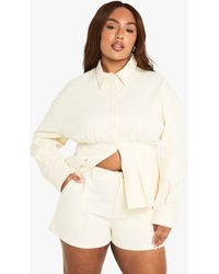 Boohoo - Plus Twill Mom Short - Lyst