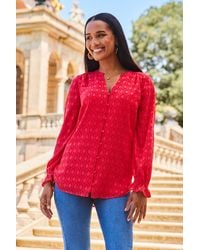 Sosandar - Coral Button Front Longline Textured Blouse - Lyst