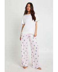 Boohoo - Tall Bow Print Oversized T-Shirt And Trouser Pyjama Set - Lyst