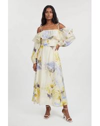 Karen Millen - Floral Off The Shoulder Shirred Woven Maxi Dress Lyocell - Lyst