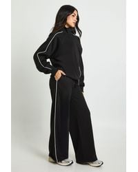 Boohoo - Half Zip Sweatshirt Piping Detail Tracksuit - Lyst
