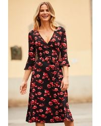 Sosandar - Floral Print Jersey Midi Dress - Lyst