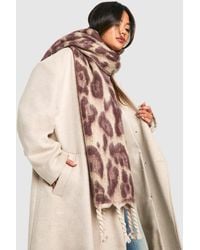 Boohoo - Leopard Chunky Oversized Fringe Scarf - Lyst