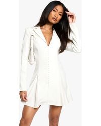 Boohoo - Tailored Hook & Eye Detail Cinched Waist Blazer Dress - Lyst