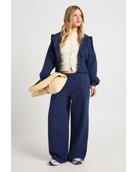 Boohoo - Petite Cinched Waist Zip Through Cropped Hoodie Tracksuit - Lyst
