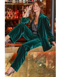Sosandar - Emerald Luxe Velvet Blazer - Lyst