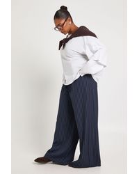 Boohoo - Plus Pinstripe Woven Elasticated Waist Drawstring Wide Leg Trouser - Lyst