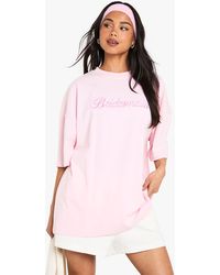 Boohoo - Bridal 'Bridesmaid' Embroidered Oversized T-Shirt - Lyst
