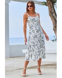 Sosandar - Ivory Floral Print Sweetheart Neckline Fit & Flare Dress - Lyst