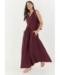 Bianco Lucci - V-Neck Vest And Maxi Skirt Two-Piece Coord Set - Lyst