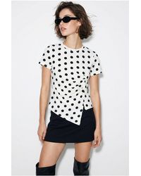 Bianco Lucci - Fitted Polka Dot Crew Neck T-Shirt - Lyst