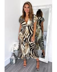 AX Paris - Printed Frill Detail Double Split Skirt Midi Dress - Lyst