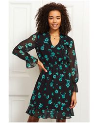 Sosandar - Black & Green Floral Print Stretch Waist Dress - Lyst