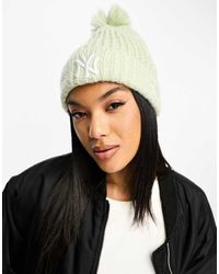 KTZ - Ny Waffle Pom Pom Beanie - Lyst