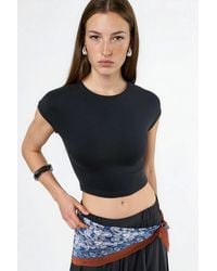 Busem - Crew Neck Solid Crop T-Shirt - Lyst