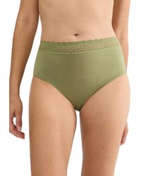 Triumph - Feel Of Modal Midi - Lyst