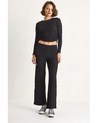 Bianco Lucci - Fitted Two-Piece Coord Set With Flared Pants - Lyst