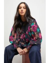 Oasis - Printed Lace Yoke Balloon Sleeve Boho Blouse - Lyst
