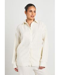 Boohoo - Plus Plisse Oversized Shirt - Lyst