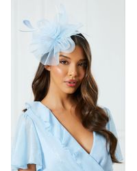 Quiz - Pale Diamante Flower Headband Fascinator - Lyst