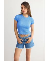 Hiccup - Short-Sleeve Round Neck Cropped Top - Lyst