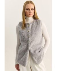 Bianco Lucci - Plush Waistcoat With Button Closure - Lyst