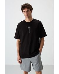 TOMMY LIFE - Oversized Cotton Crew Neck Printed T-Shirt - Lyst