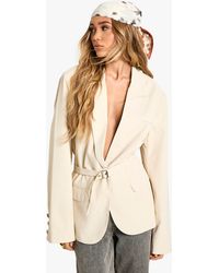 Boohoo - Premium Woven Oversized Cinched Waist Belted Blazer - Lyst