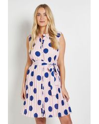 Wallis - Petite Polka Dot Pleated Shift Dress - Lyst