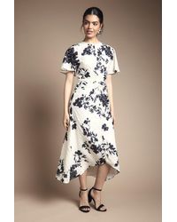 Wallis - Floral Jacquard Cape Sleeve Midi Dress - Lyst