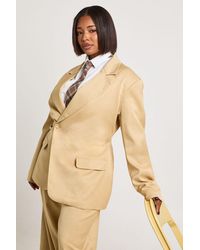 Boohoo - Plus Cinched Ruched Waist Blazer - Lyst