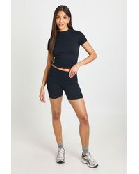 Boohoo - Contour Ribbed Seamless Cycling Short - Lyst