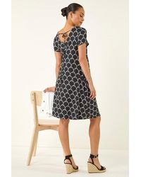Roman - Petite Abstract Pocket Swing Dress - Lyst