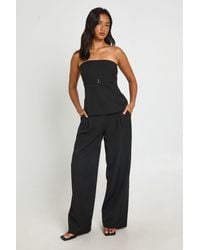 Boohoo - Petite Pleat Detail Wide Leg Tailored Trousers - Lyst