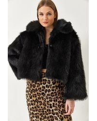 Bianco Lucci - Cropped Open-Front Faux Fur Coat With Long Sleeves - Lyst