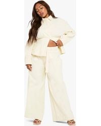 Boohoo - Plus Belted Wide Leg Twill Trouser - Lyst