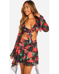 Boohoo - Floral Ruffle Tie Front Beach Top - Lyst