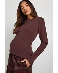 Boohoo - Maternity Basic Rib Long Sleeve Longline Fitted Top - Lyst