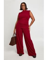 Boohoo - Plus Shoulder Pad Pleated Detail Asym Hem Top And Wide Leg Trousers - Lyst
