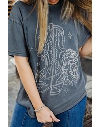 Azura Exchange - Cowboylaarzen Graphic T-shirt Relaxed Fit Korte Mouwen - Lyst