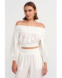 Dilvin - Off-Shoulder Crop Blouse - Lyst