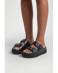 Boohoo - Buckle Detail Double Strap Platform Sliders - Lyst