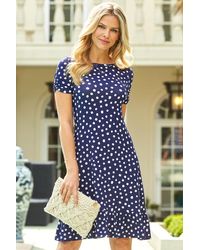 Sosandar - Spot Print Ruched Sleeve Jersey Shift Dress - Lyst