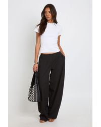 Boohoo - Tall Pleated Barrel Leg Tailored Trousers - Lyst
