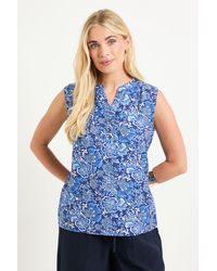 Wallis - Petite Floral Button Sleeveless Top - Lyst