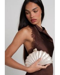 Boohoo - Pearlised Shell Detail Clutch Bag - Lyst